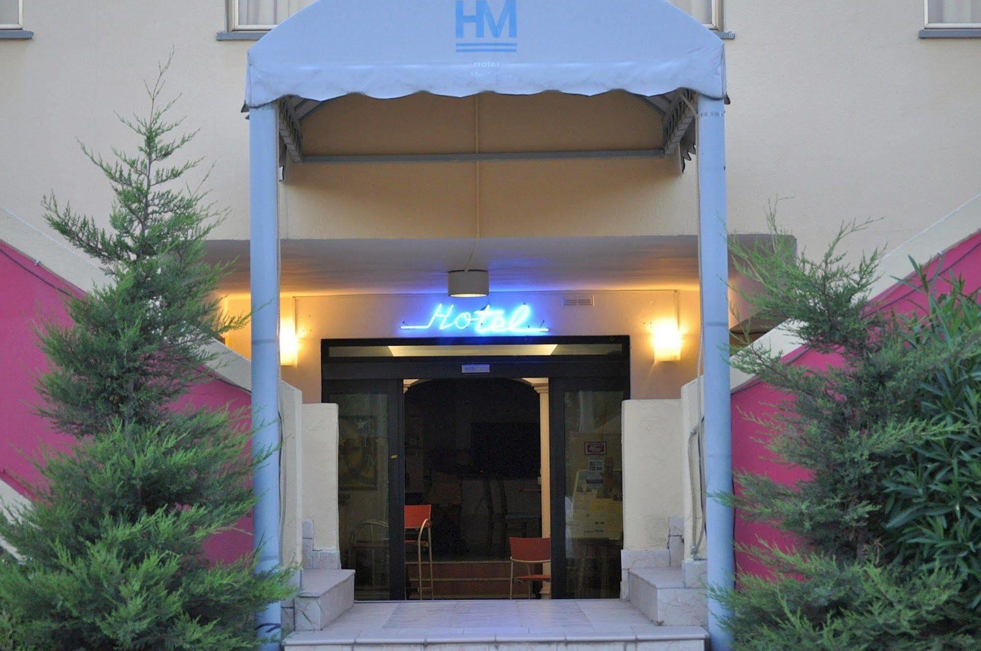 Hotel La Meridiana Urbino Exterior photo